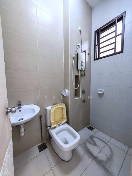 Rumah Kluster untuk Dijual di Bukit Indah (Iskandar Puteri (Nusajaya)) - Karl Lim - Bathroom - PropertyGuru.com.my