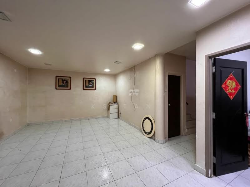 2.5-storey Terraced House for Sale in Taman Bukit Jaya (Ulu Tiram) - KS Tan - PropertyGuru.com.my
