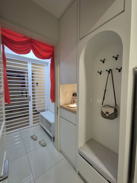 Rumah Flat untuk Disewa di IDEAL RESIDENCY - Danny Lim - Entrance - PropertyGuru.com.my