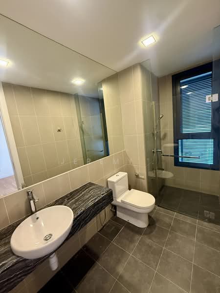 Servis Apartment untuk Disewa di The Greens - Jeremy . - Bathroom - PropertyGuru.com.my