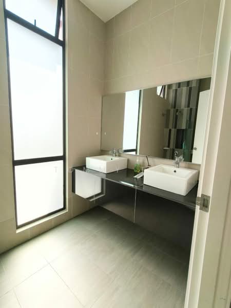 Rumah Kluster untuk Dijual di Setia Eco Cascadia (Tebrau) - Tommy Tai - Bathroom - PropertyGuru.com.my