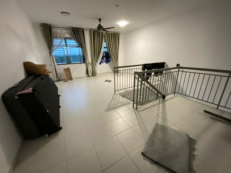 3-storey Terraced House for Sale in Taman Kundang Jaya (Rawang) - Alice Low - Interior - PropertyGuru.com.my
