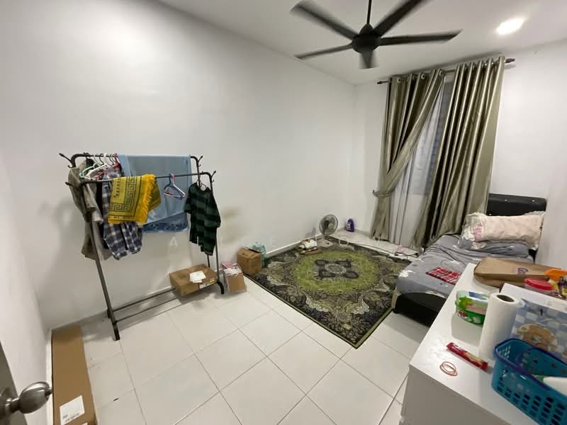 3-storey Terraced House for Sale in Taman Kundang Jaya (Rawang) - Alice Low - Bedroom - PropertyGuru.com.my