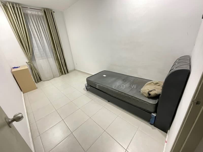 3-storey Terraced House for Sale in Taman Kundang Jaya (Rawang) - Alice Low - Bedroom - PropertyGuru.com.my