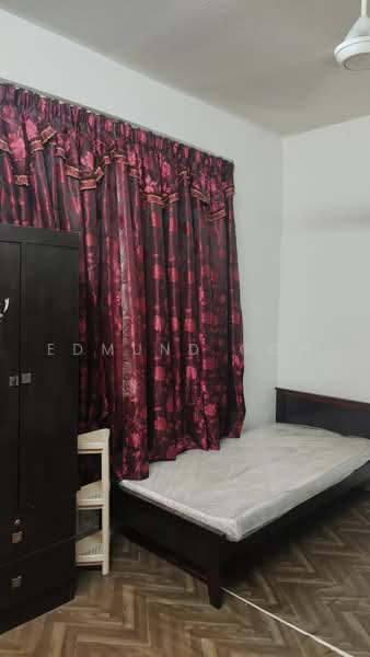 Pangsapuri untuk Disewa di Pangsapuri Lagoon Perdana - Edmund Goh - Bedroom - PropertyGuru.com.my