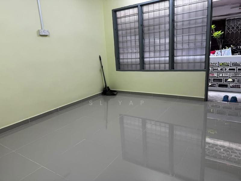 Flat for Sale at Hock Lock Mansion - SL Yap - Interior - PropertyGuru.com.my