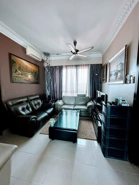 Kondominium untuk Dijual di Riana Green East - Rena Rahman - Living Room - PropertyGuru.com.my