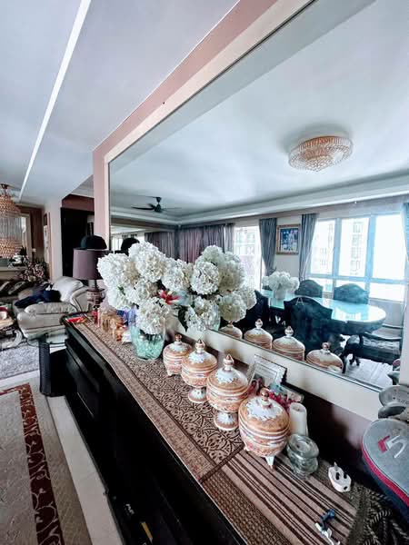 Kondominium untuk Dijual di Riana Green East - Rena Rahman - Living Room - PropertyGuru.com.my