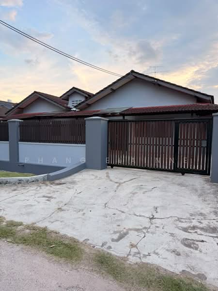 1-storey Terraced House for Sale in Taman Sri Tebrau (Johor Bahru) - Phang Elainne - Exterior - PropertyGuru.com.my