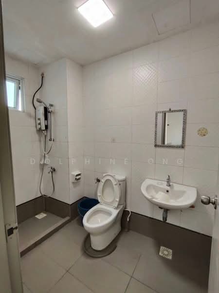 Service Residence for Rent at Seasons Amara Larkin - Dolphine Ong - Bathroom - PropertyGuru.com.my
