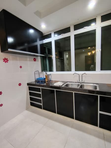Pangsapuri untuk Dijual di Lagenda Tasek Luxurious Suite - Jayden Ng - Kitchen - PropertyGuru.com.my