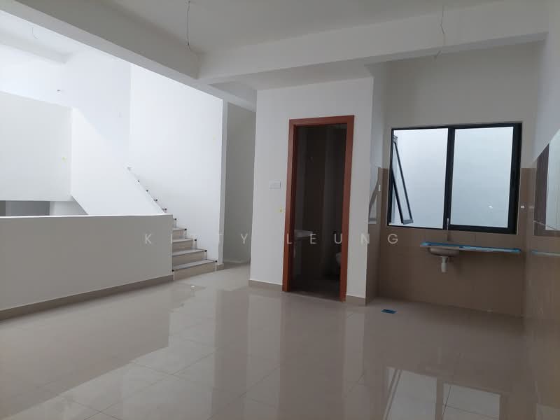 3.5-storey Terraced House for Sale in Damansara Perdana (Selangor) - Kitty Leung - Interior - PropertyGuru.com.my