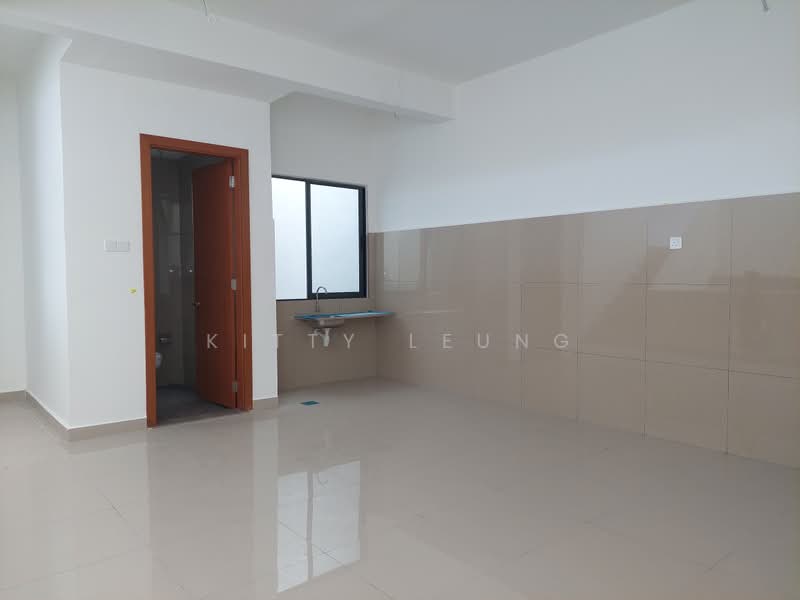3.5-storey Terraced House for Sale in Damansara Perdana (Selangor) - Kitty Leung - Interior - PropertyGuru.com.my