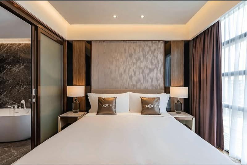 Kediaman Servis untuk Dijual di Imperial Lexis - Dexter Lim - Bedroom - PropertyGuru.com.my