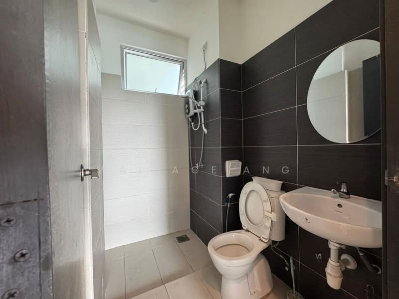 Apartment for Rent at Midori Green (Pangsapuri Hijauan) - Wallace Ang - Bathroom - PropertyGuru.com.my