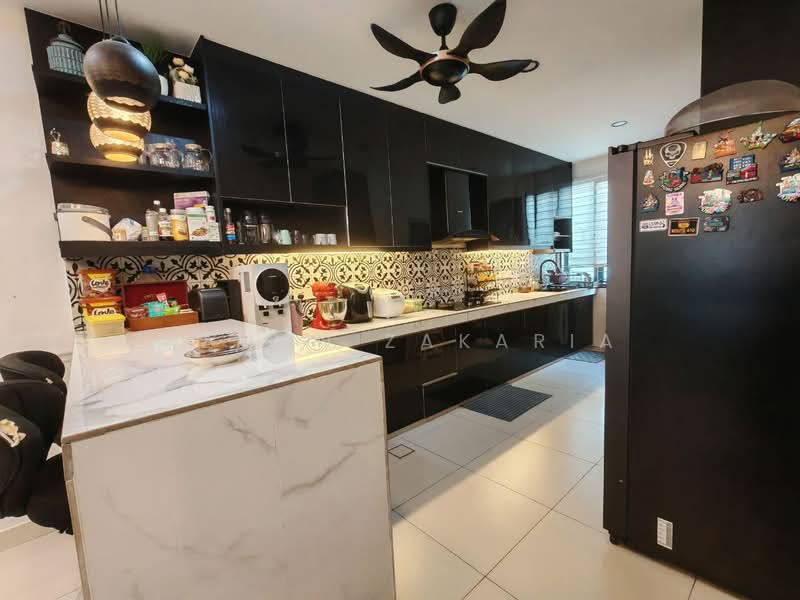 2-storey Terraced House for Sale in Elmina (Shah Alam) - AZMAN ZAKARIA - Kitchen - PropertyGuru.com.my