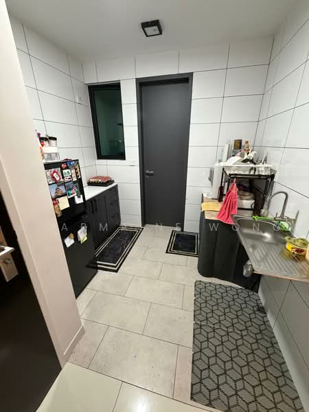 Kondominium untuk Disewa di The Valley Residences @ SkySierra - Charmaine Wong - Kitchen - PropertyGuru.com.my