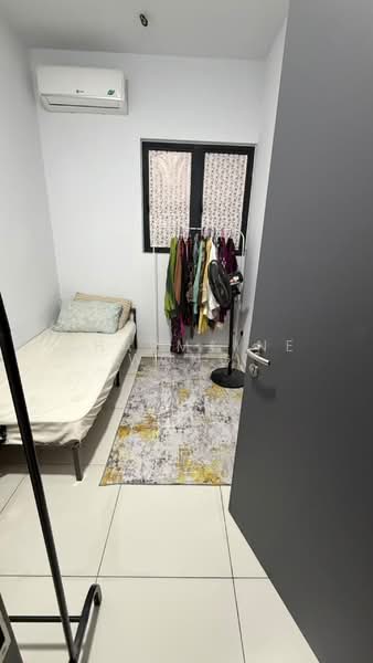 Kondominium untuk Disewa di The Valley Residences @ SkySierra - Charmaine Wong - Bedroom - PropertyGuru.com.my