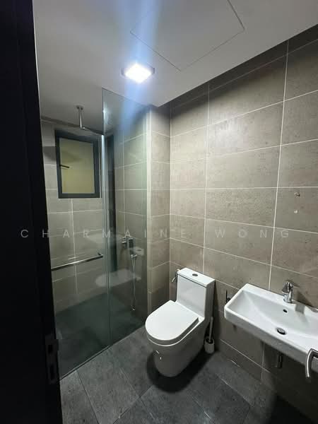 Kondominium untuk Disewa di The Valley Residences @ SkySierra - Charmaine Wong - Bathroom - PropertyGuru.com.my