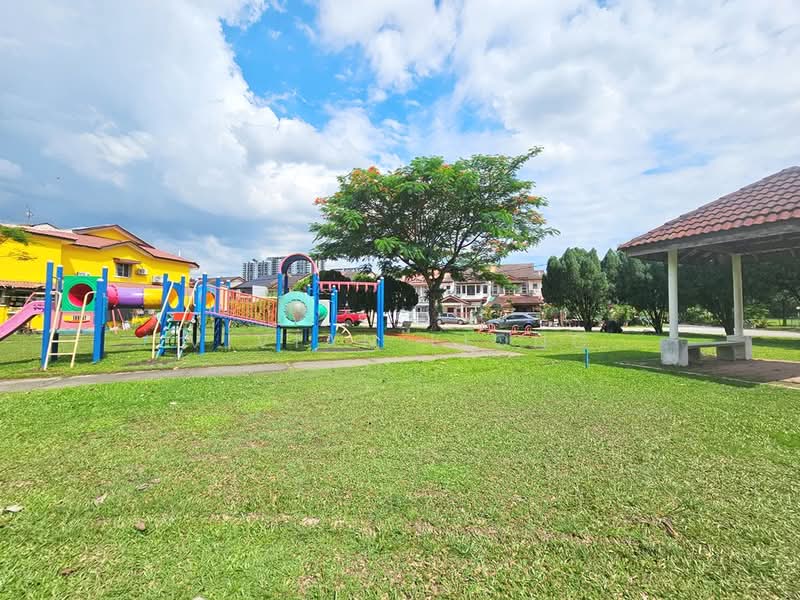 Rumah Teres 2-Tingkat untuk Dijual di Taman Putra Prima (Puchong) - Vivian Liong - Exterior - PropertyGuru.com.my