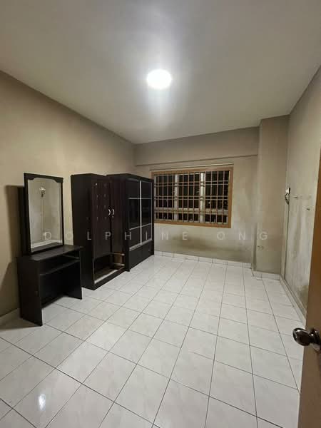 Kondominium untuk Dijual di Dwi Mahkota - Dolphine Ong - Bedroom - PropertyGuru.com.my