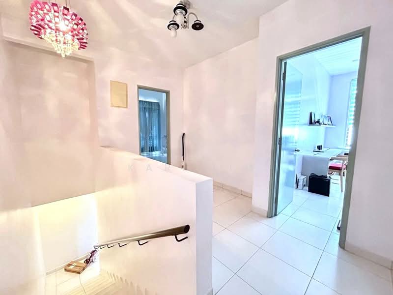 Cluster House for Sale in Setia Tropika (Johor Bahru) - Karl Lim - Corridor - PropertyGuru.com.my