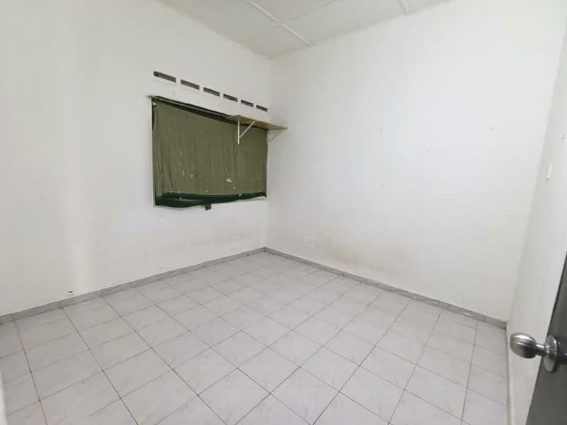 1-storey Terraced House for Sale in Taman Johor Jaya (Johor Bahru) - Alice Chia - Interior - PropertyGuru.com.my
