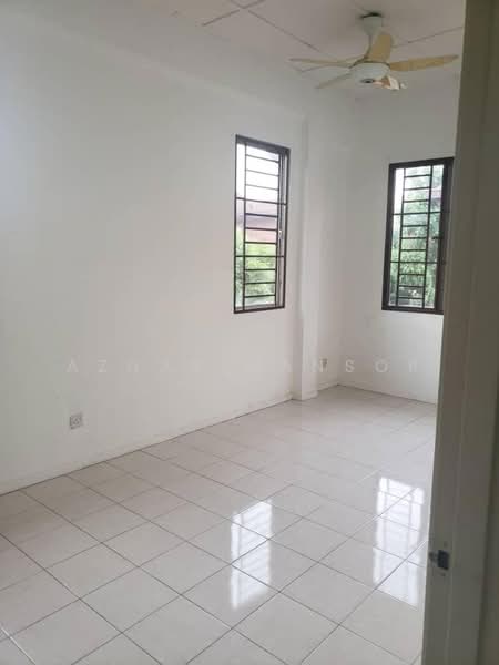 2-storey Terraced House for Sale in Alam Budiman (Shah Alam) - Azhar Mansor - Interior - PropertyGuru.com.my