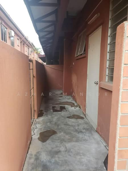 2-storey Terraced House for Sale in Alam Budiman (Shah Alam) - Azhar Mansor - Exterior - PropertyGuru.com.my