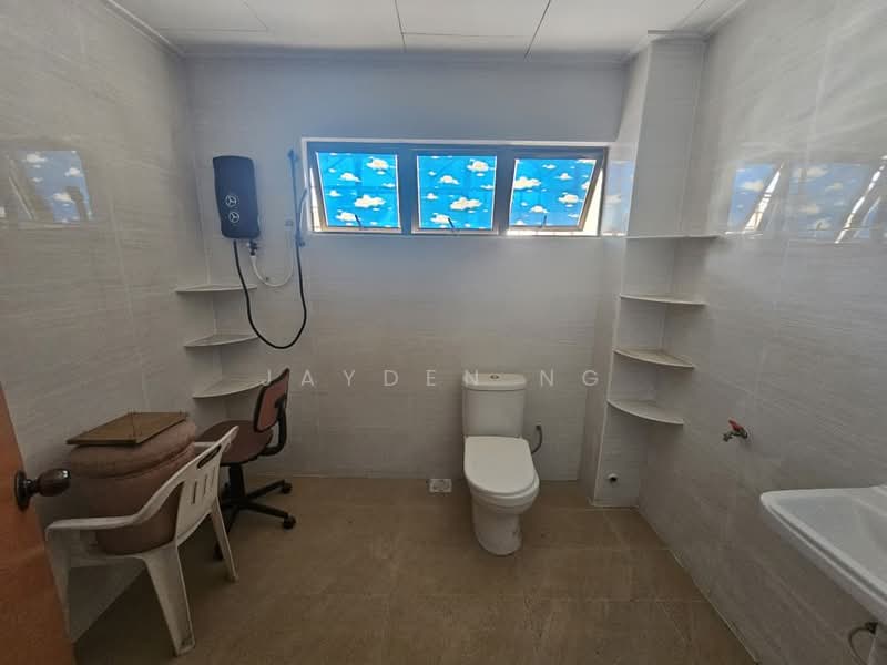 Rumah Teres 2 Tingkat untuk Dijual di Taman Sri Putri (Skudai) - Jayden Ng - Bathroom - PropertyGuru.com.my