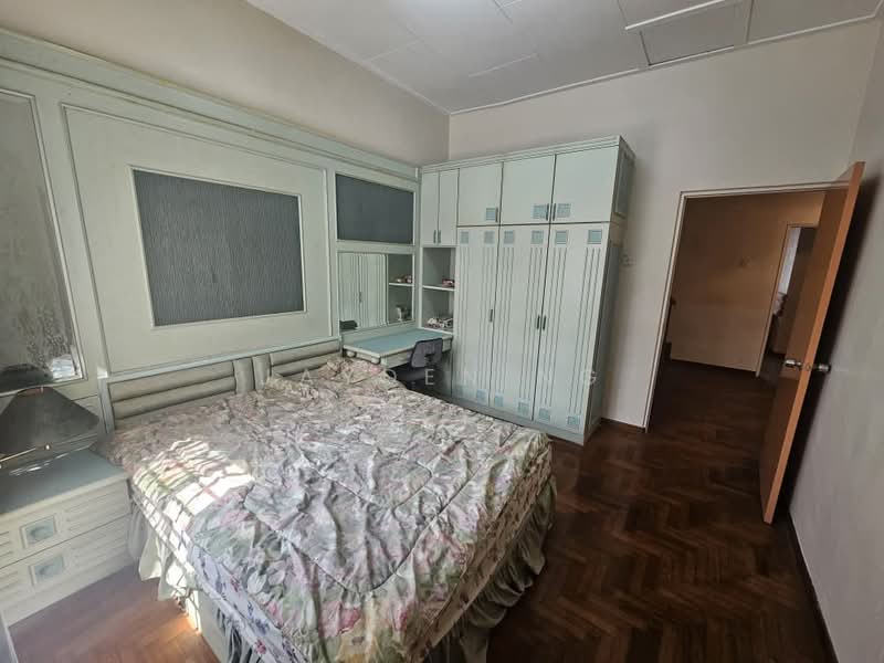 Rumah Teres 2 Tingkat untuk Dijual di Taman Sri Putri (Skudai) - Jayden Ng - Bedroom - PropertyGuru.com.my