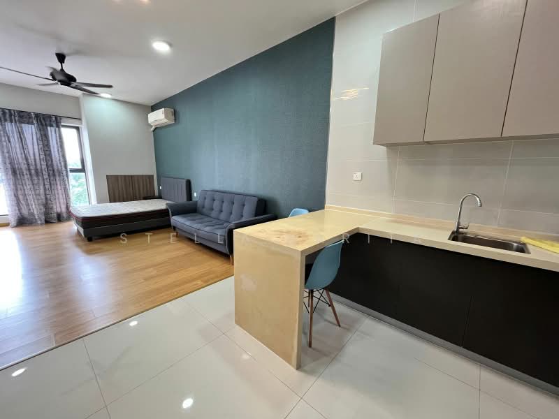 Condominium for Rent at Amberside @ Country Garden Danga Bay - Stella Narita - Living Room - PropertyGuru.com.my