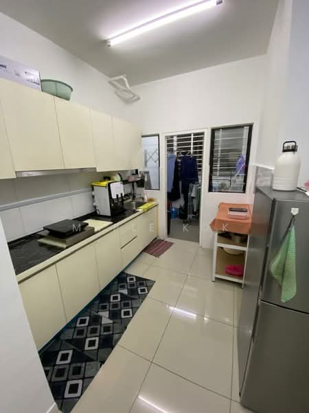 Kondominium untuk Disewa di The Greens @ Subang West - Maple Kok - Kitchen - PropertyGuru.com.my