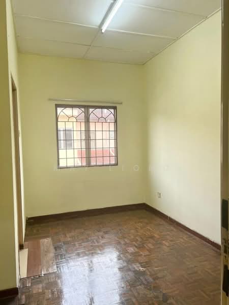 Rumah Teres untuk Dijual di Taman Tun Perak (Rawang) - May Liong - Interior - PropertyGuru.com.my