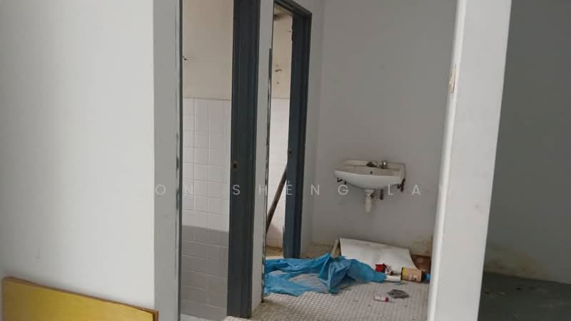 Shop for Rent in Pandan Perdana (Ampang) - Soon Sheng Law - Bathroom - PropertyGuru.com.my