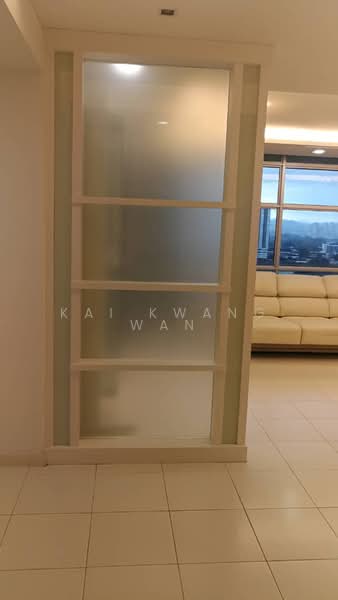 Kondominium untuk Dijual di The Saffron - Kai kwang Wan - Living Room - PropertyGuru.com.my