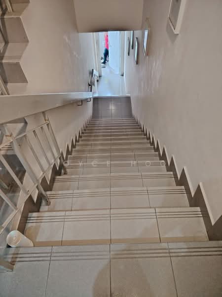 Kedai / Pejabat untuk Disewa di Puchong (Selangor) - Joyce Hoo - Corridor - PropertyGuru.com.my