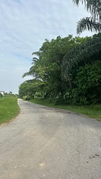 Agricultural Land for Sale in Dengkil (Selangor) - Hamdan Ghazali - Exterior - PropertyGuru.com.my