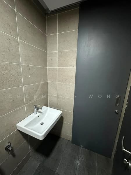 Condominium for Rent at The Valley Residences @ SkySierra - Charmaine Wong - Bathroom - PropertyGuru.com.my