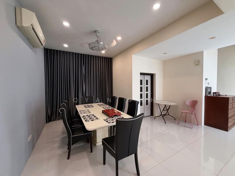 Bungalow for Sale in Batu Uban (Gelugor) - Qyan Goh - Dining Room - PropertyGuru.com.my