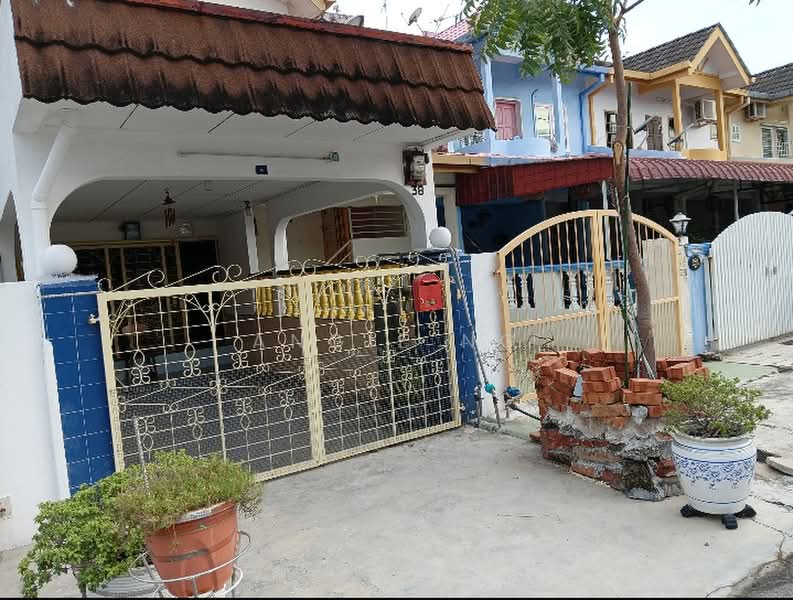 Rumah Bandar untuk Dijual di Taman Kota Laksamana (Melaka City) - Angie Ng - Exterior - PropertyGuru.com.my