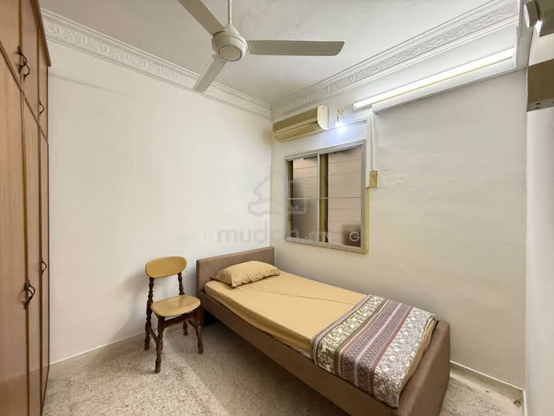 Rumah Bandar untuk Dijual di Taman Kota Laksamana (Melaka City) - Angie Ng - Bedroom - PropertyGuru.com.my