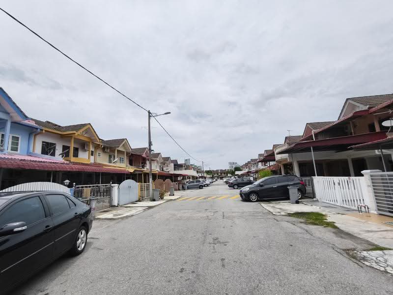 Townhouse for Sale in Taman Kota Laksamana (Melaka City) - Angie Ng - Exterior - PropertyGuru.com.my