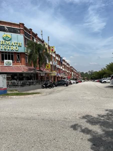 Shop for Rent in Alam Budiman (Shah Alam) - Marcus Yeoh - PropertyGuru.com.my