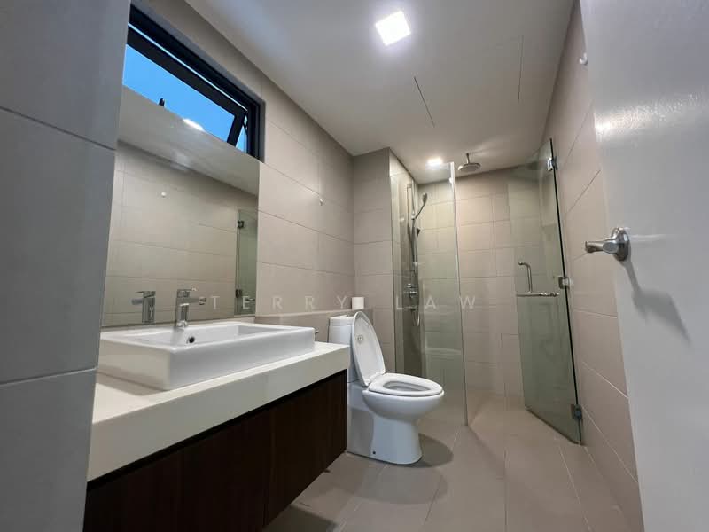 Kondominium untuk Disewa di Inwood Residences - Terry Law - Bathroom - PropertyGuru.com.my