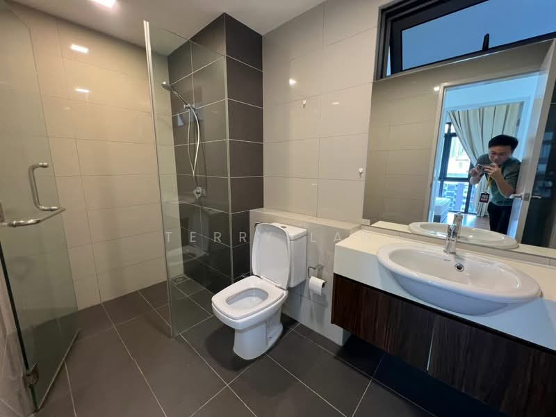 Kondominium untuk Disewa di Inwood Residences - Terry Law - Bathroom - PropertyGuru.com.my