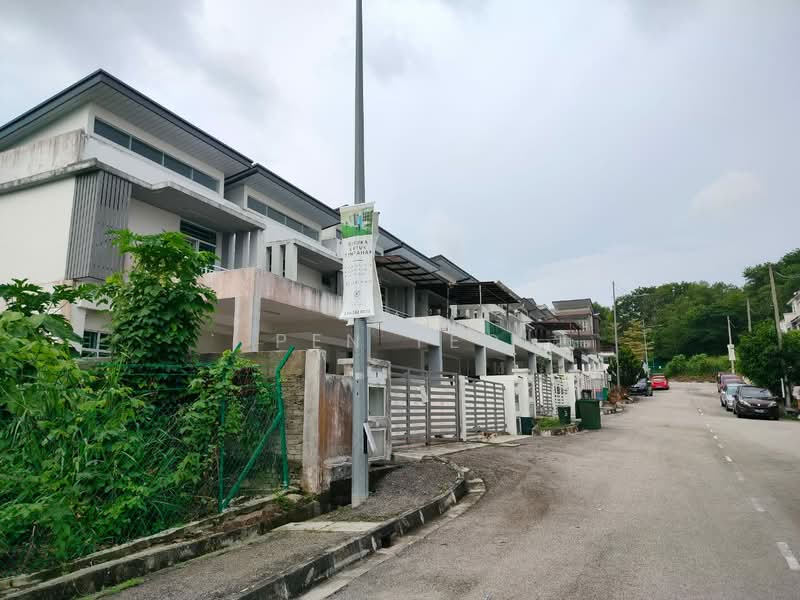 Rumah Teres 2 Tingkat untuk Disewa di Teluk Kumbar (Bayan Lepas) - Pen Teo - PropertyGuru.com.my