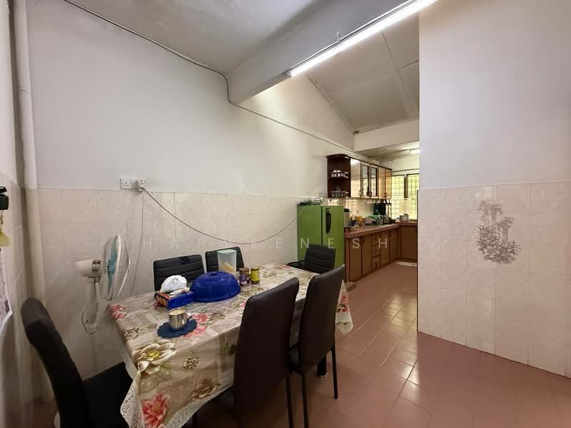 Rumah Teres 1-Tingkat untuk Dijual di Rawang (Selangor) - Sharveenesh V - Kitchen - PropertyGuru.com.my