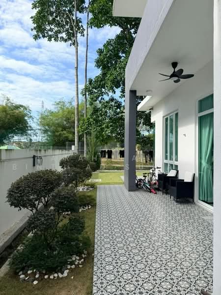 Rumah Teres untuk Dijual di Seremban (Negeri Sembilan) - FARAH HANIM BINTI AD SUHADAK SUHADAK - Exterior - PropertyGuru.com.my