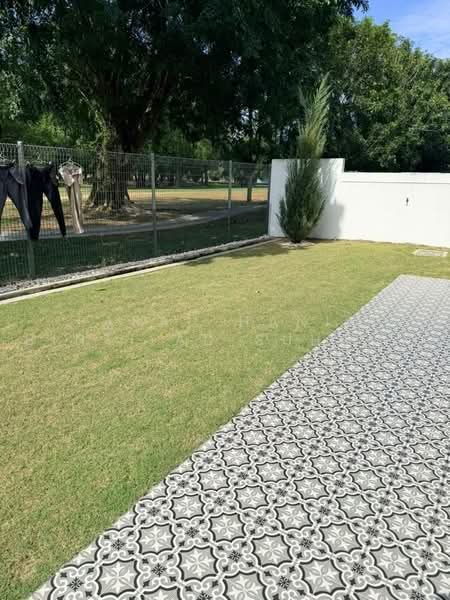 Rumah Teres untuk Dijual di Seremban (Negeri Sembilan) - FARAH HANIM BINTI AD SUHADAK SUHADAK - Garden - PropertyGuru.com.my
